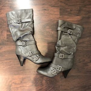 NIB SM New York Marina Gray Boot Sz 7